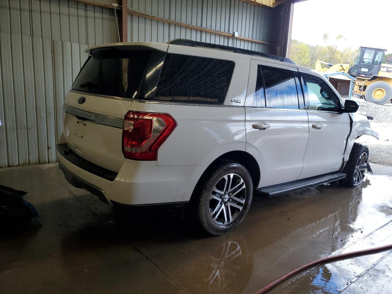 2021 FORD Expedition