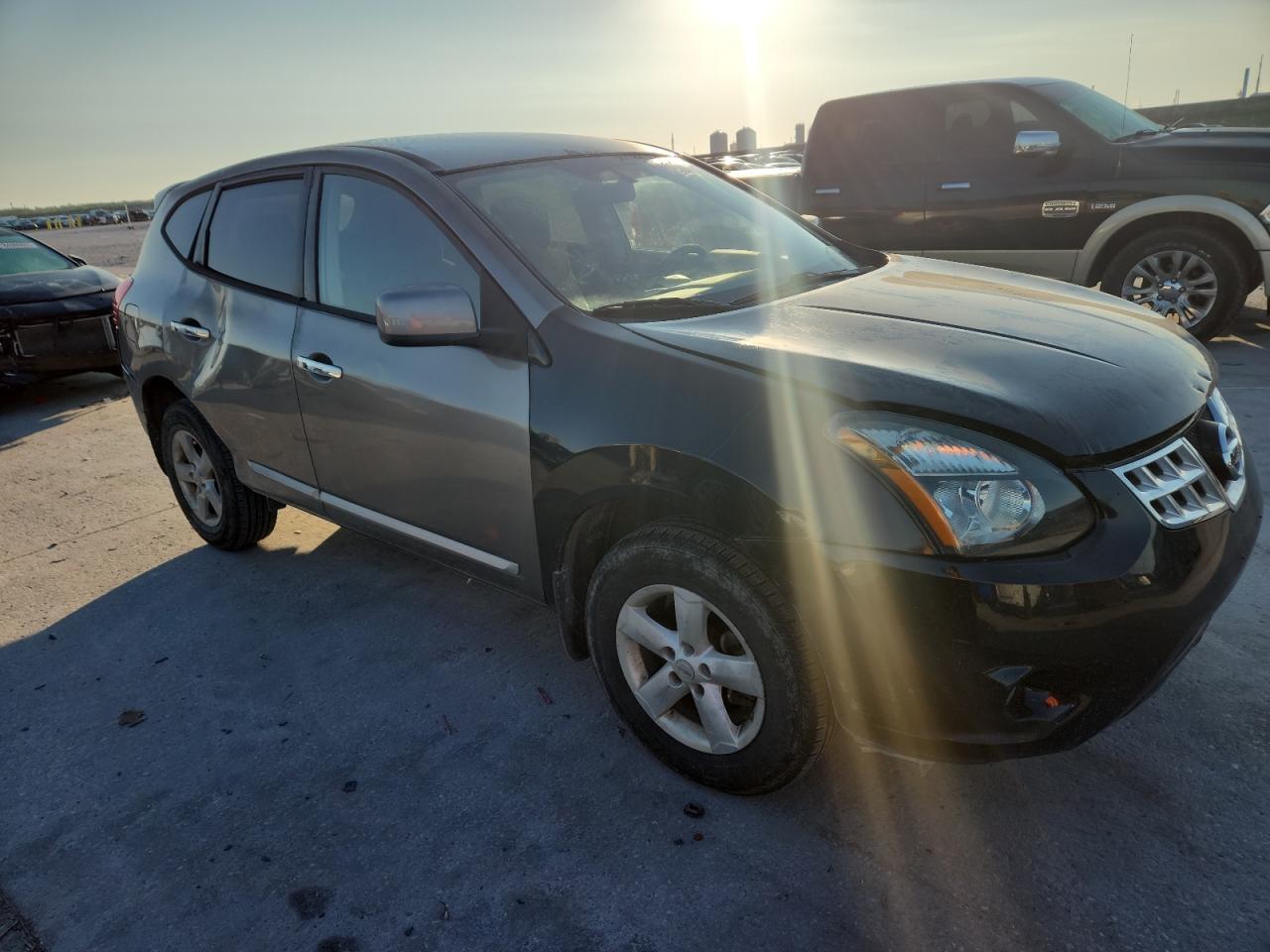 2013 NISSAN ROGUE