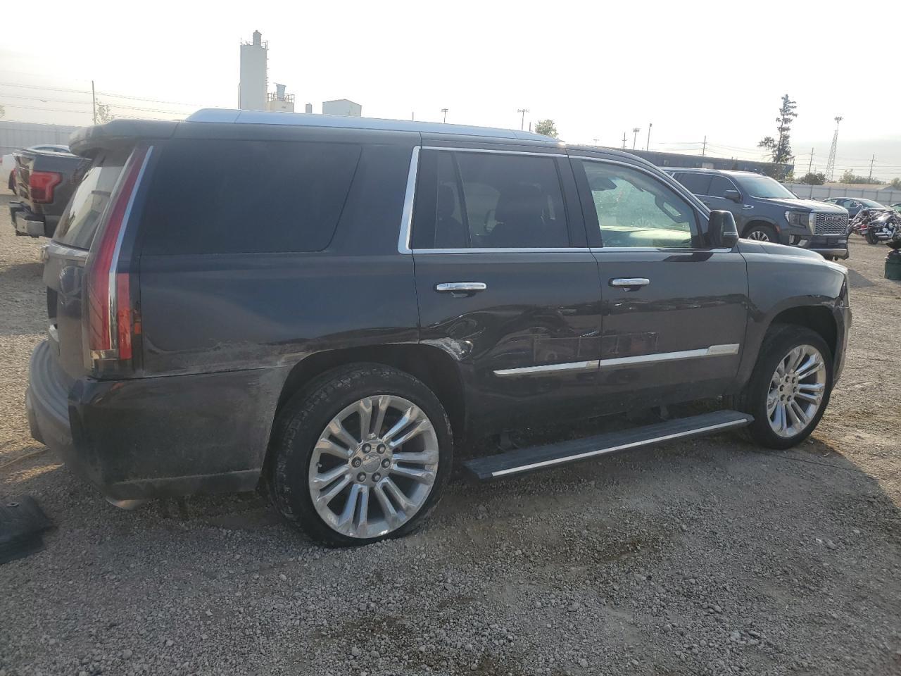 2019 CADILLAC ESCALADE