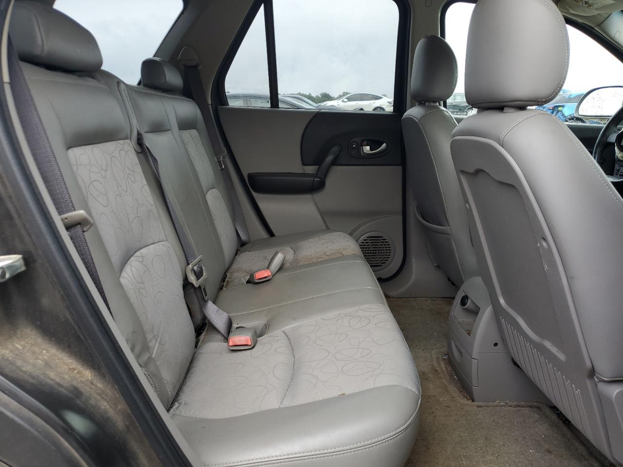 2005 SATURN Vue