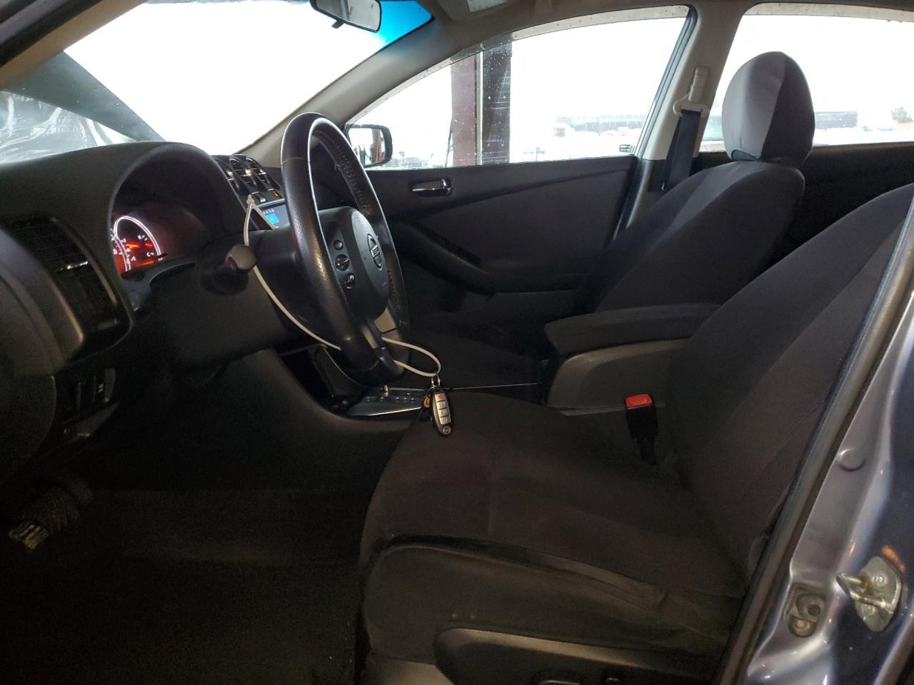 2010 NISSAN ALTIMA