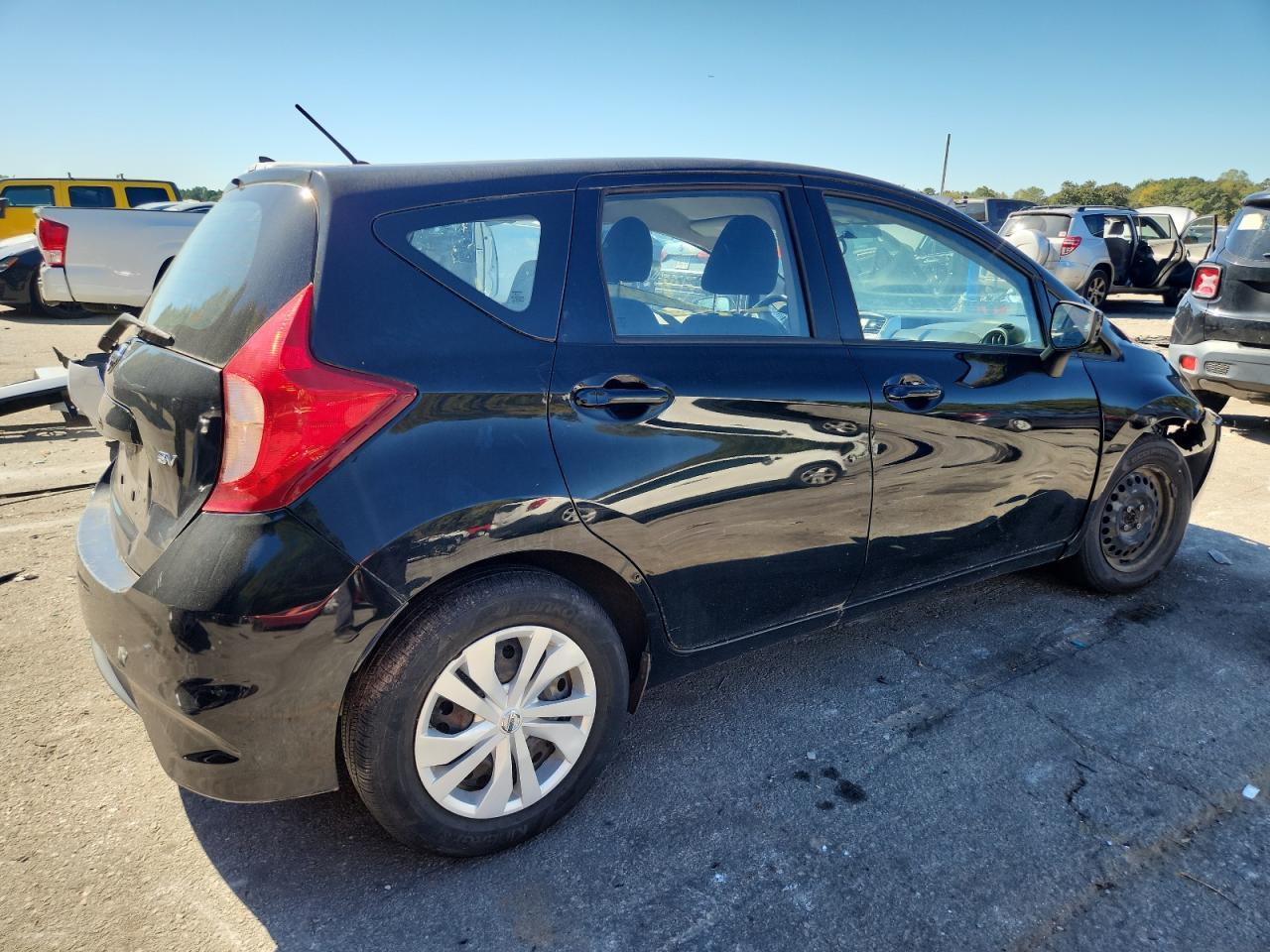 2019 NISSAN Versa Note