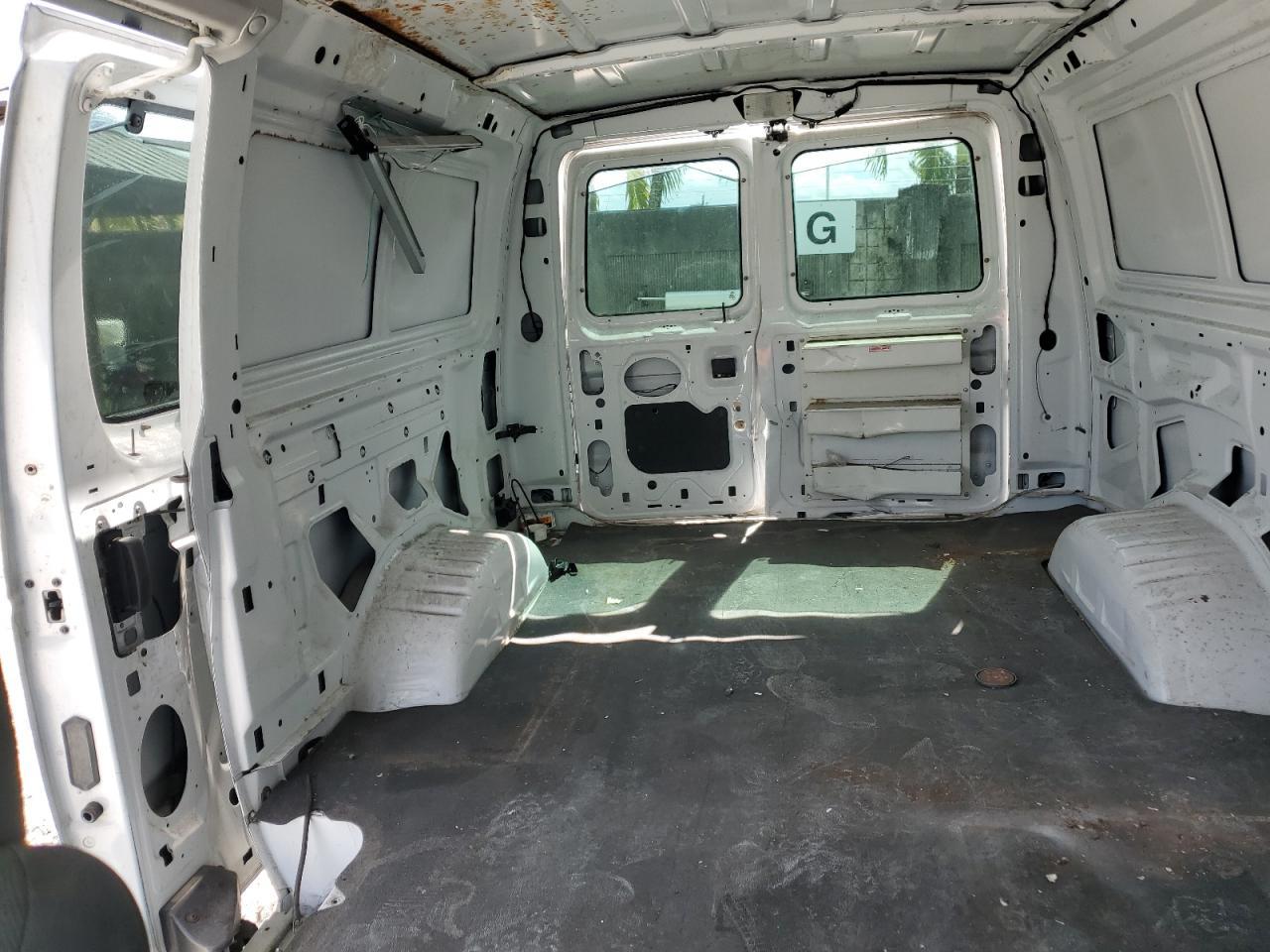 2003 FORD ECONOLINE