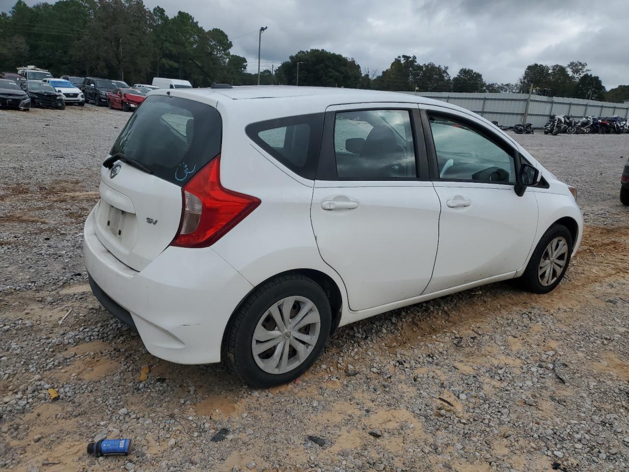 2017 NISSAN Versa Note