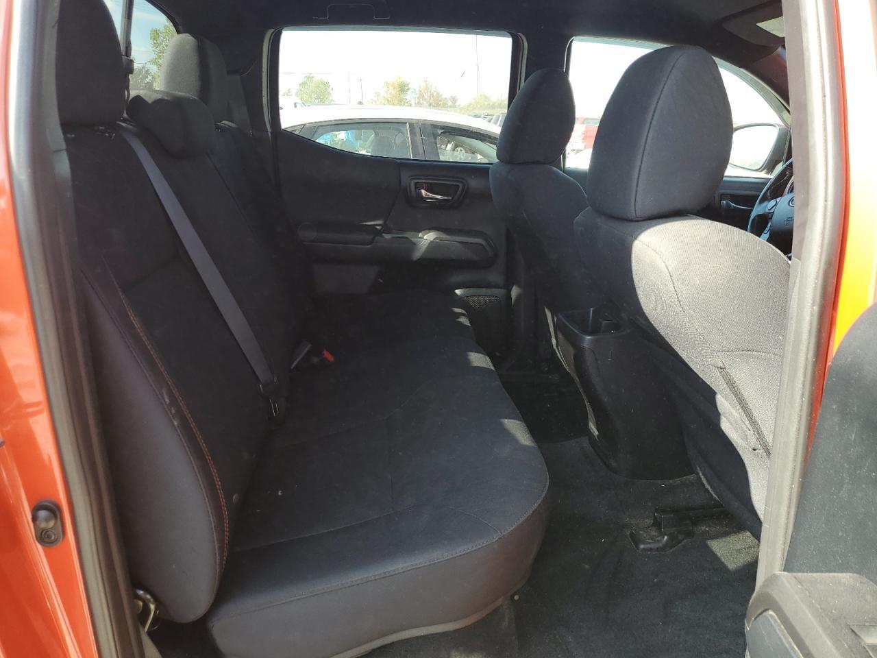 2016 TOYOTA TACOMA