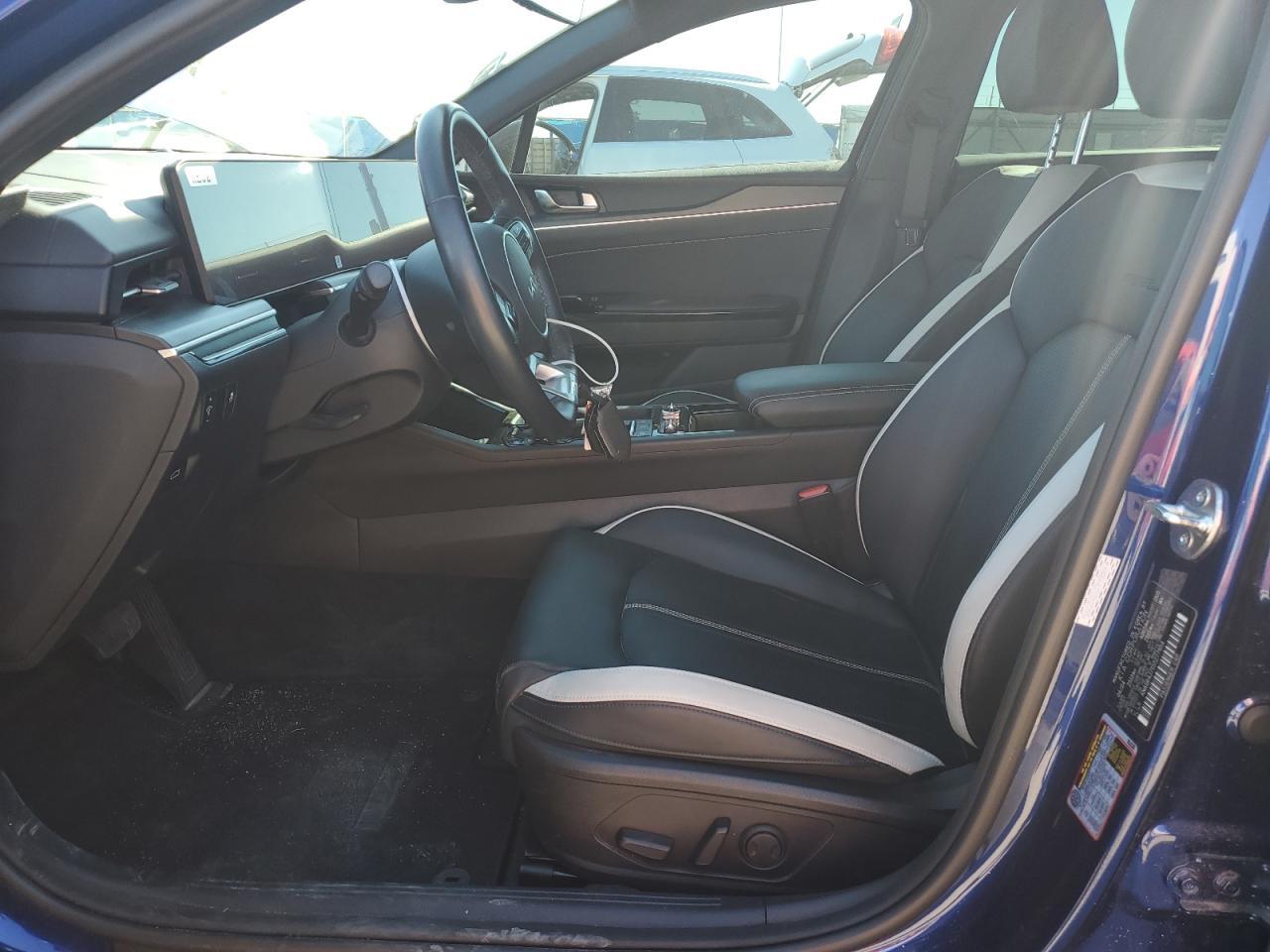 2025 KIA K5