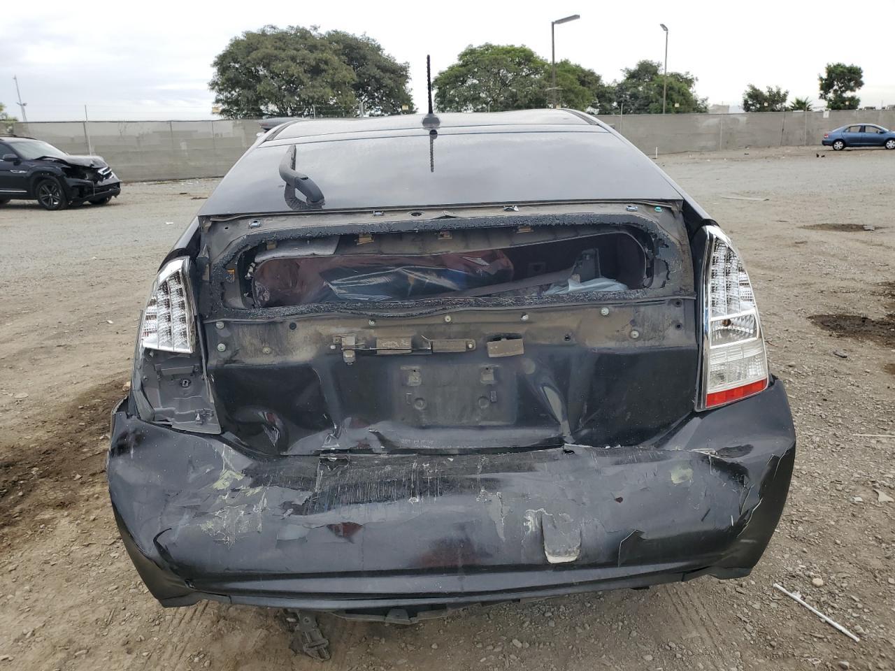 2011 TOYOTA PRIUS