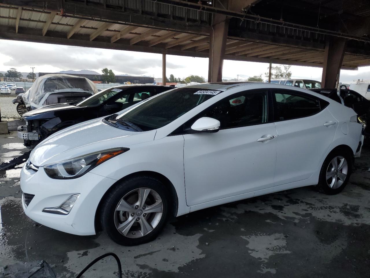 2016 HYUNDAI ELANTRA