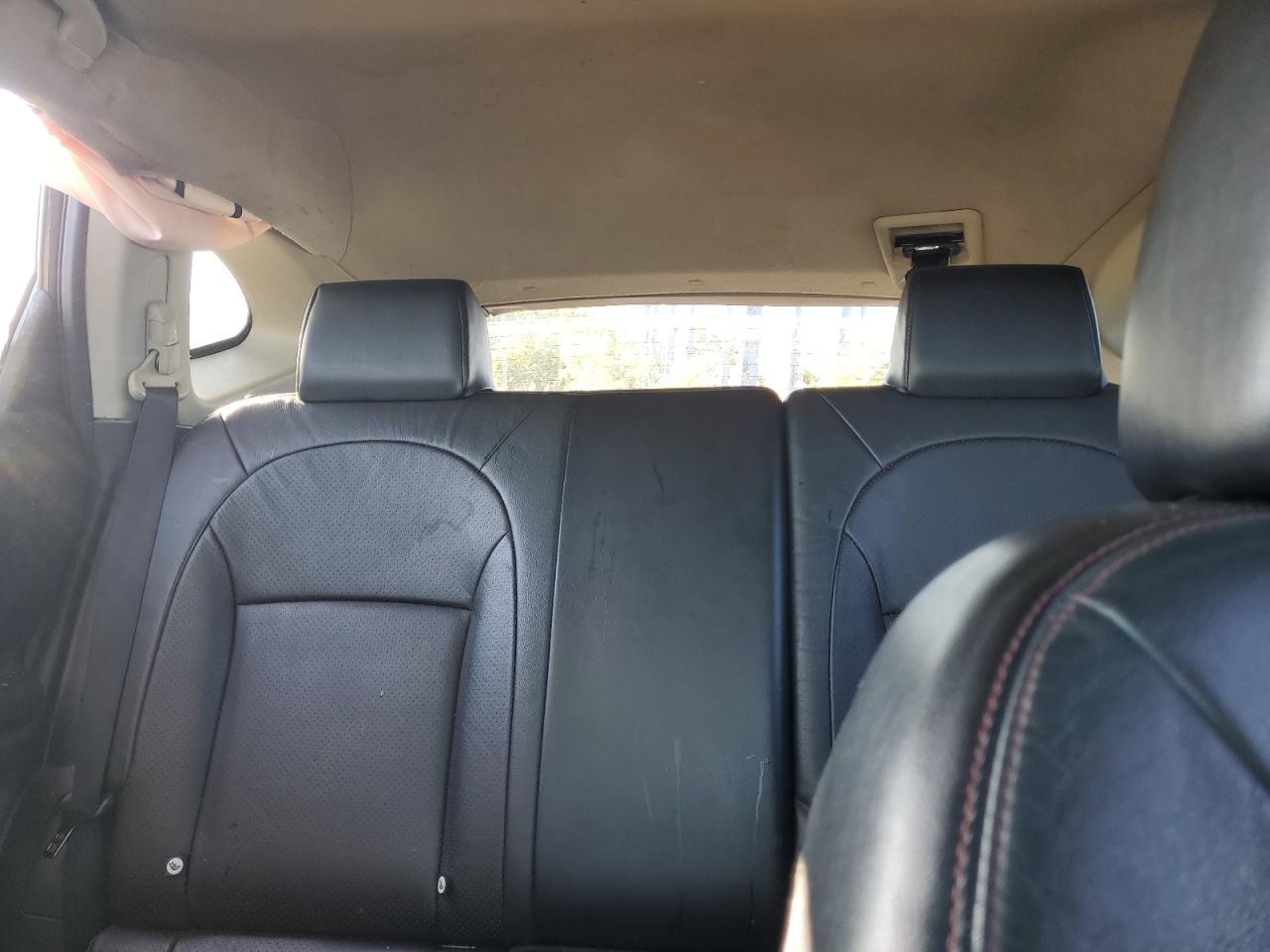 2012 NISSAN ROGUE
