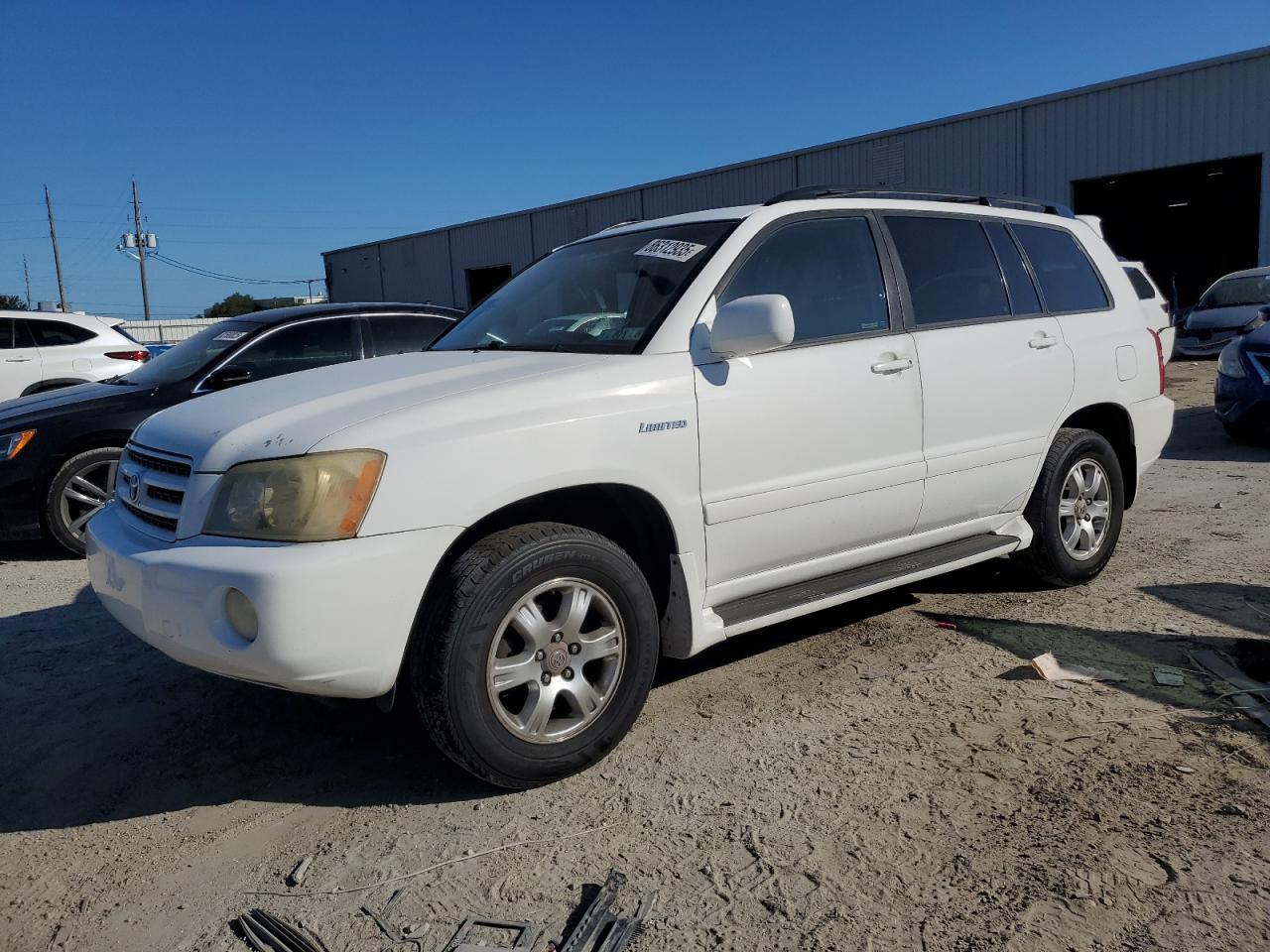 2003 TOYOTA HIGHLANDER