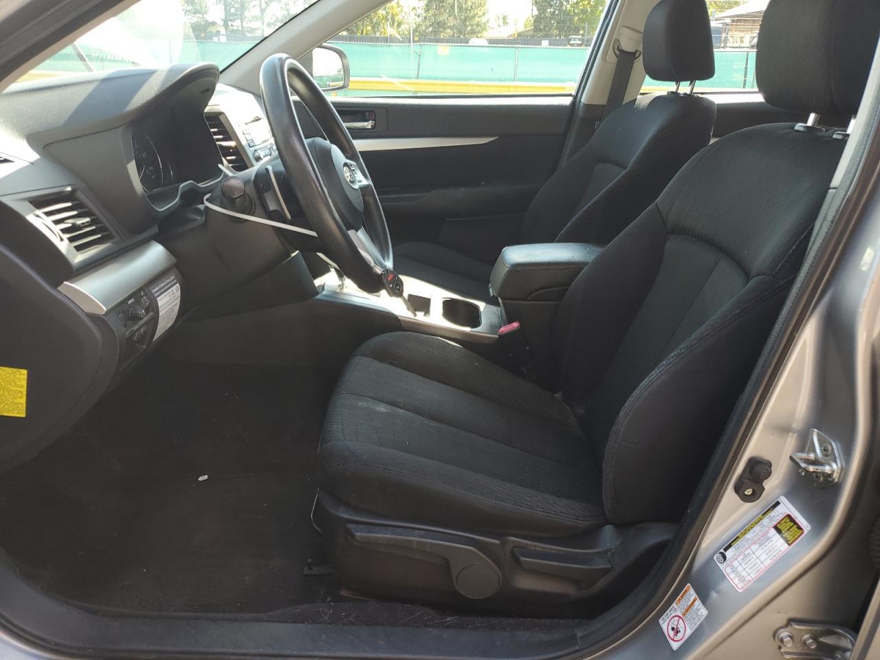 2011 SUBARU Legacy
