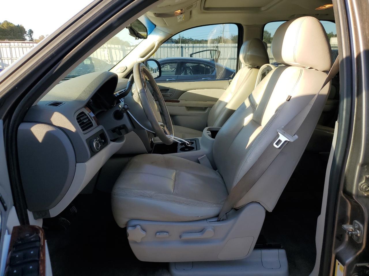 2012 CHEVROLET Tahoe