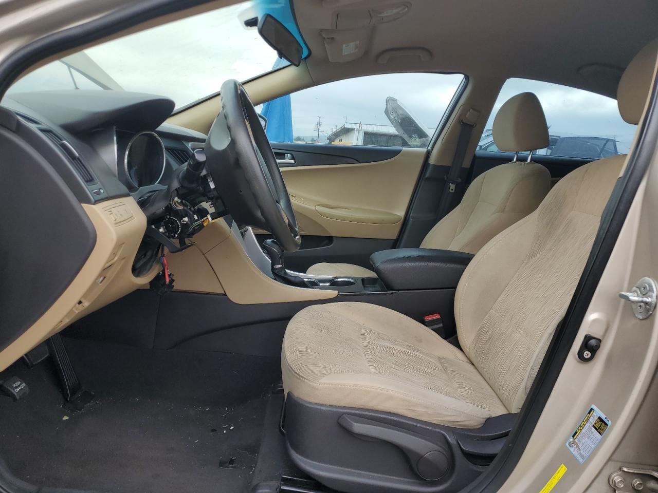 2011 HYUNDAI SONATA