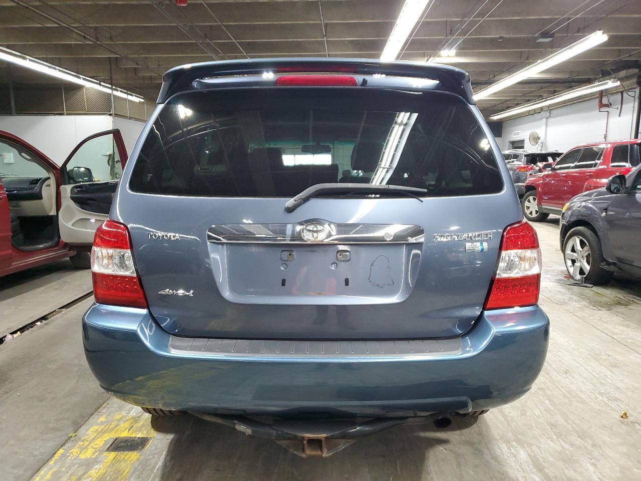 2006 TOYOTA HIGHLANDER