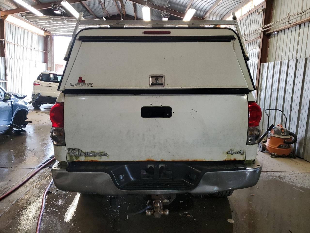 2008 TOYOTA TUNDRA