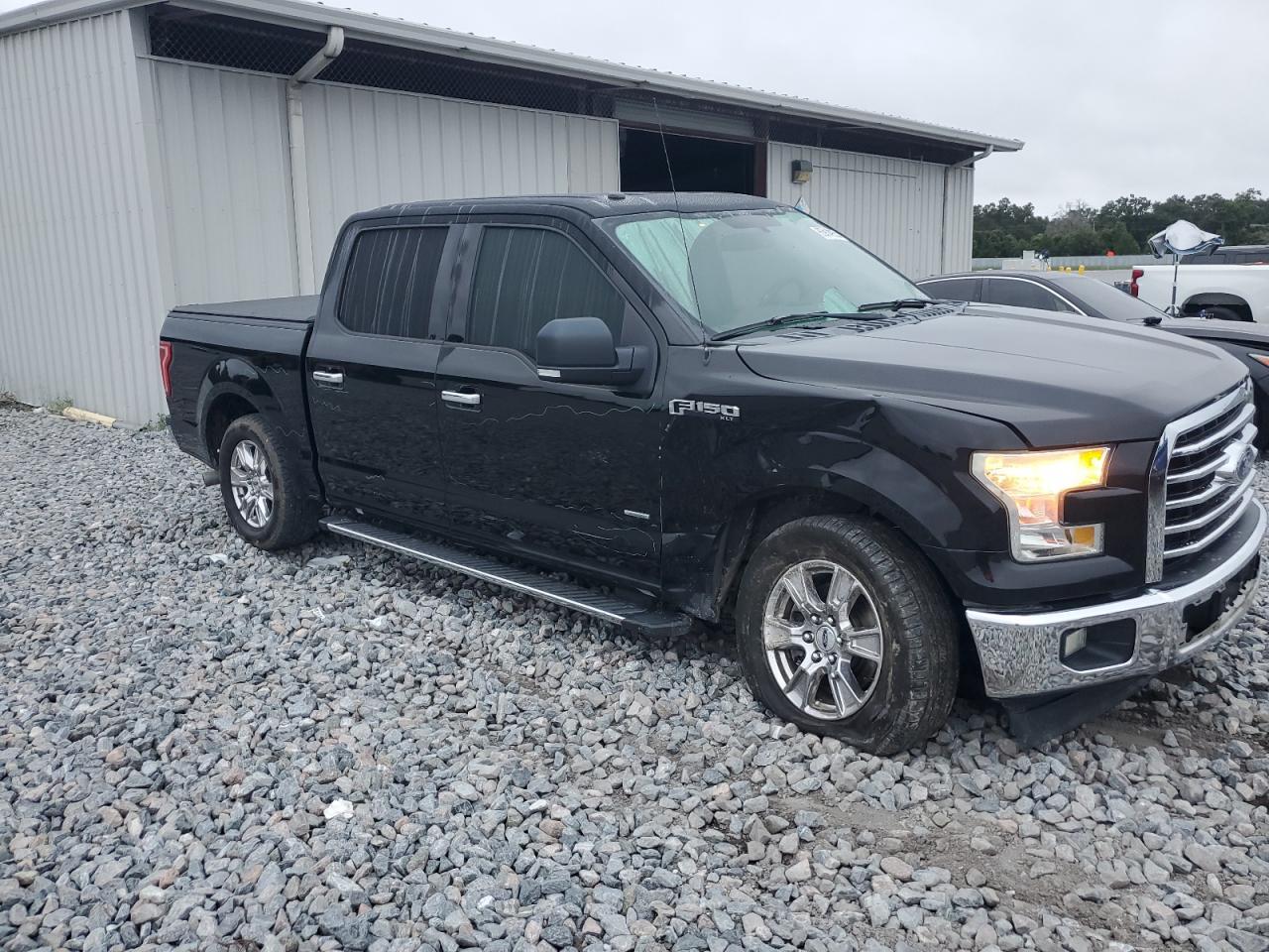 2017 FORD F-150