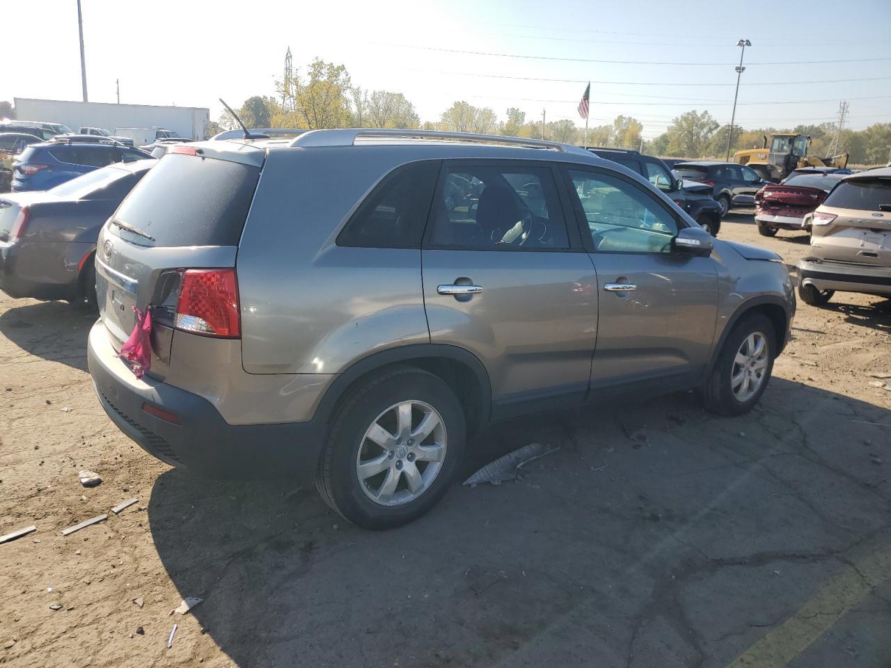 2011 KIA SORENTO