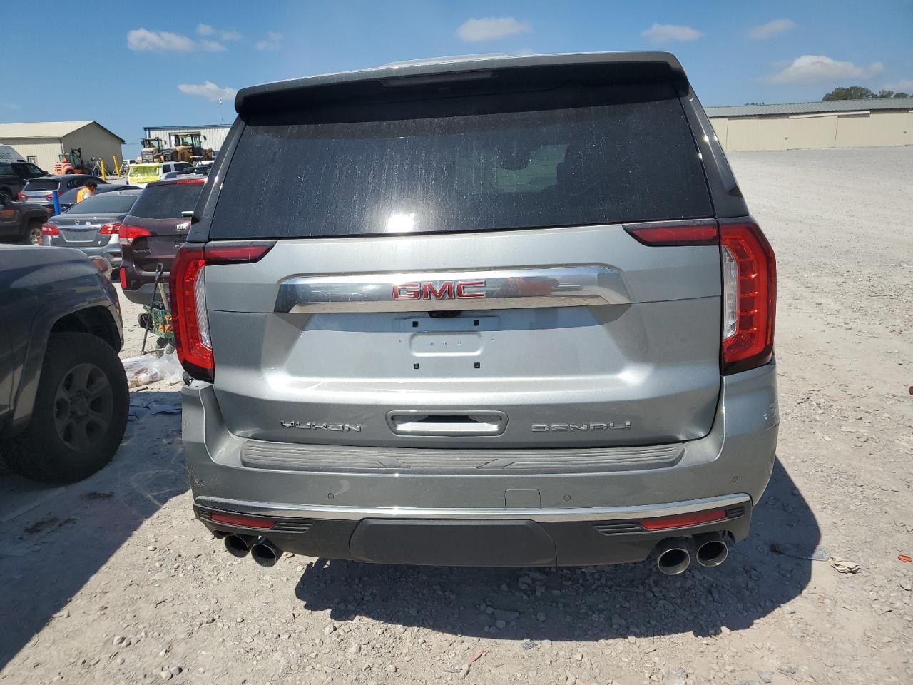 2024 GMC Yukon