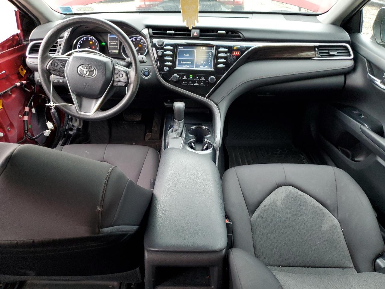 2018 TOYOTA CAMRY