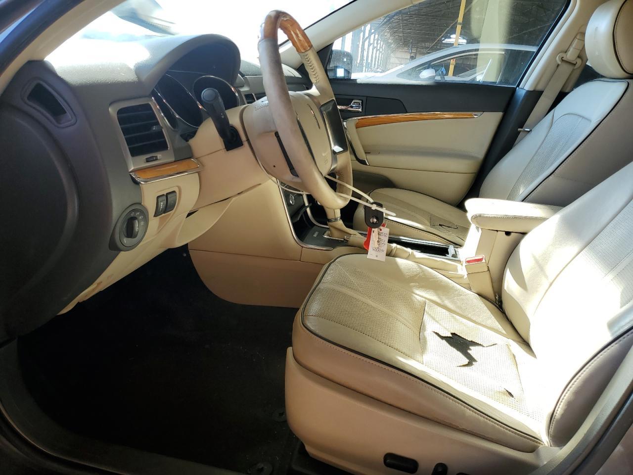 2012 LINCOLN MKZ