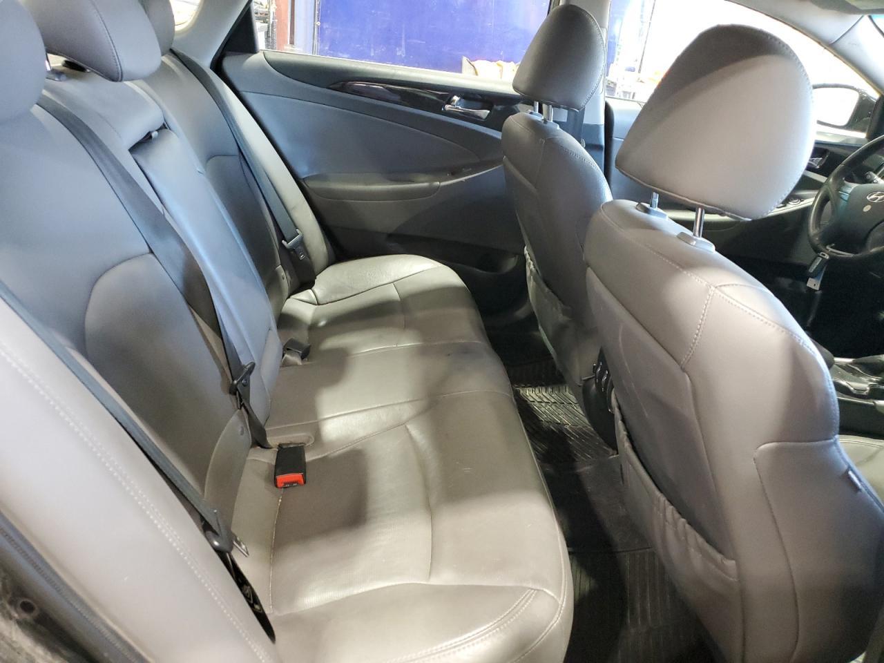 2013 HYUNDAI SONATA