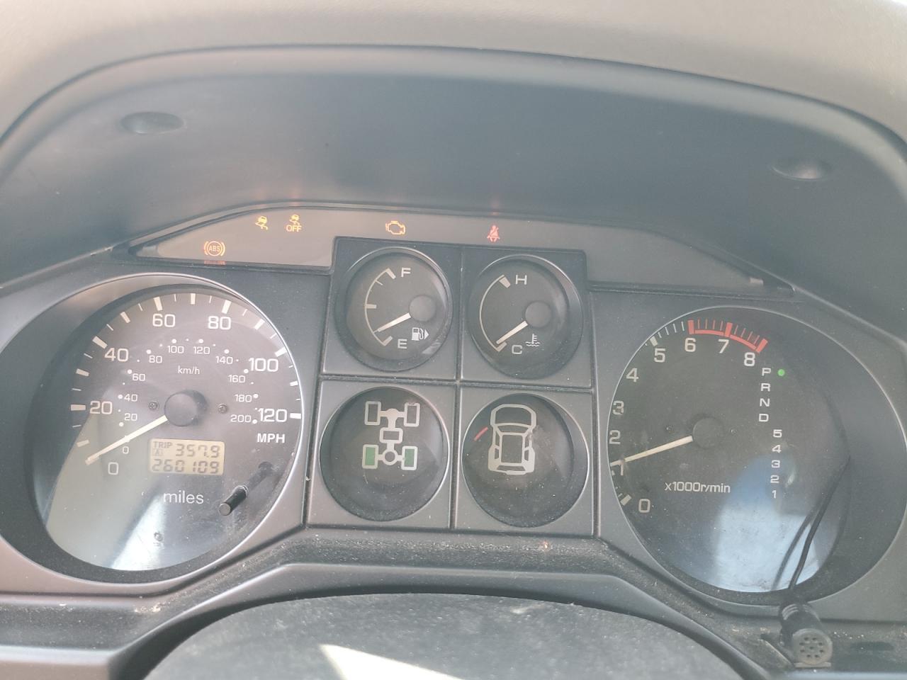 2003 MITSUBISHI Montero