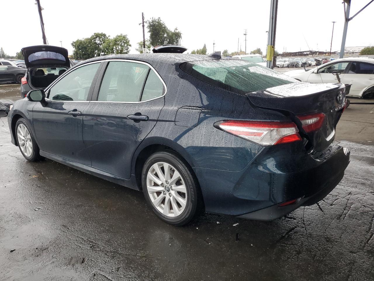 2019 TOYOTA CAMRY