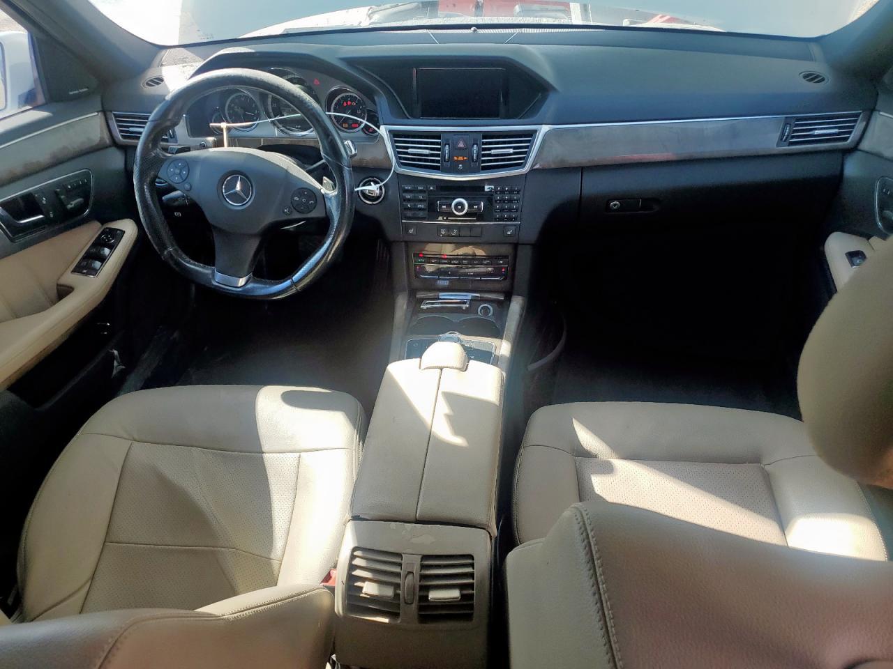 2010 MERCEDES-BENZ E-Class