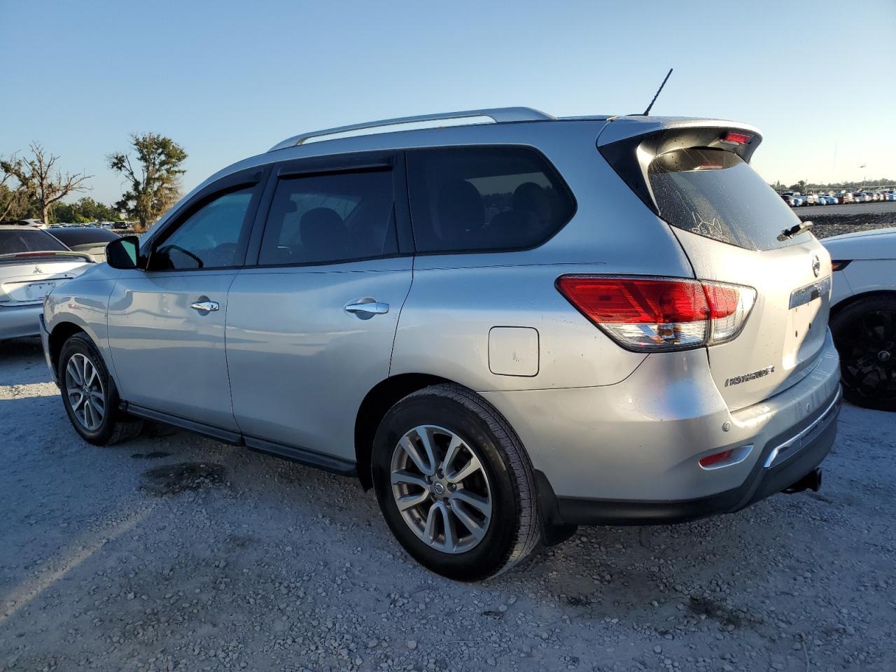 2016 NISSAN PATHFINDER