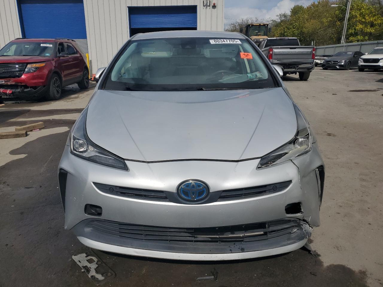 2019 TOYOTA PRIUS