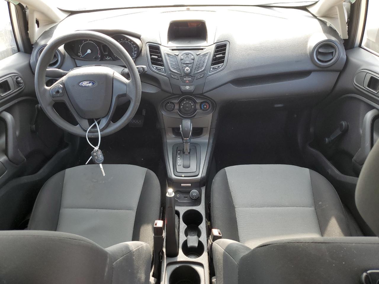 2017 FORD Fiesta