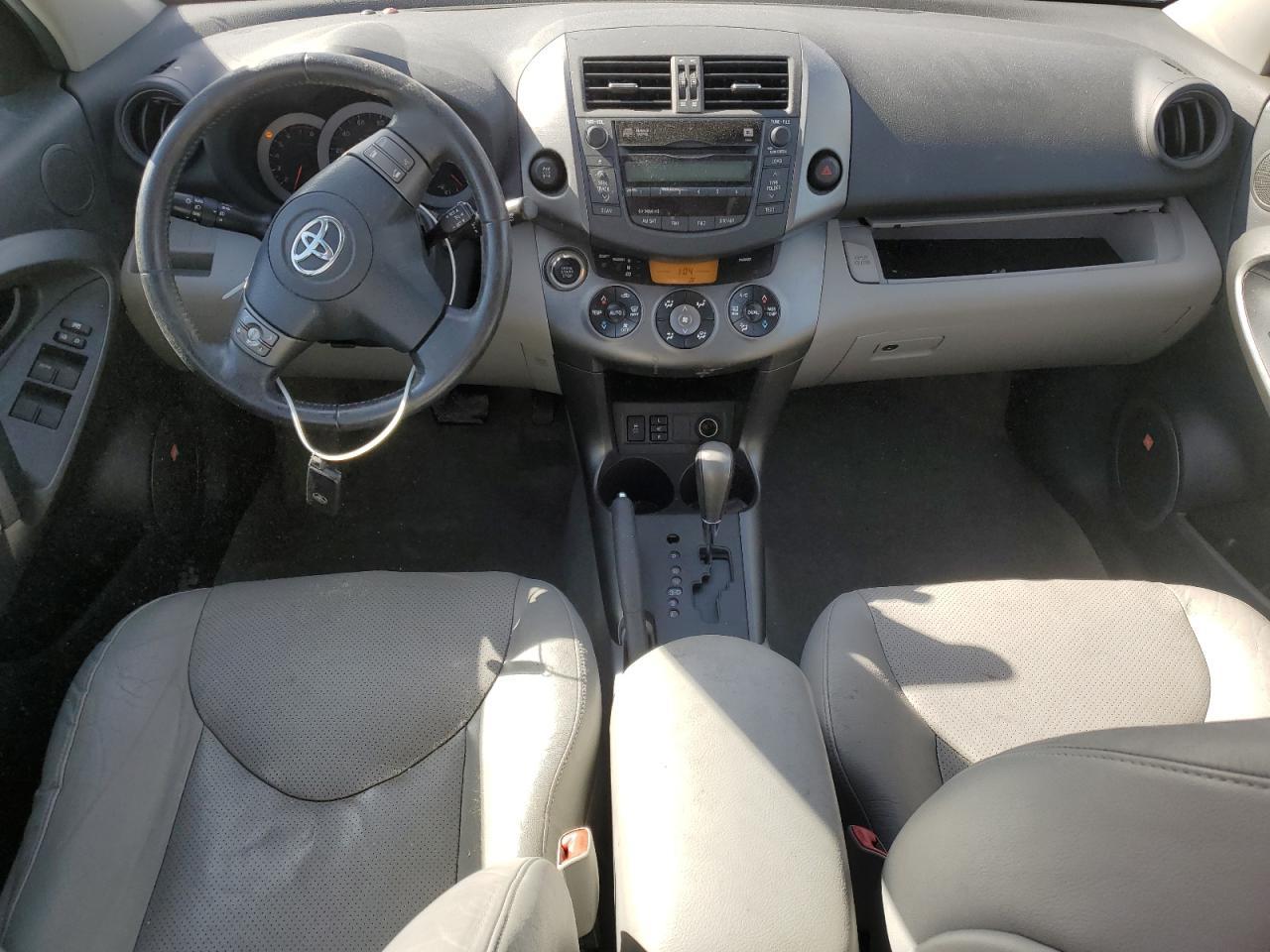2011 TOYOTA RAV4