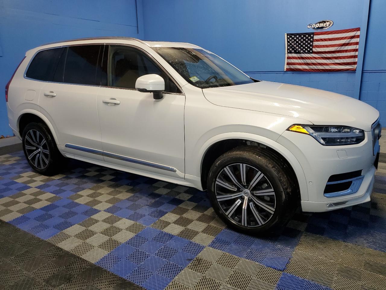 2025 VOLVO XC90