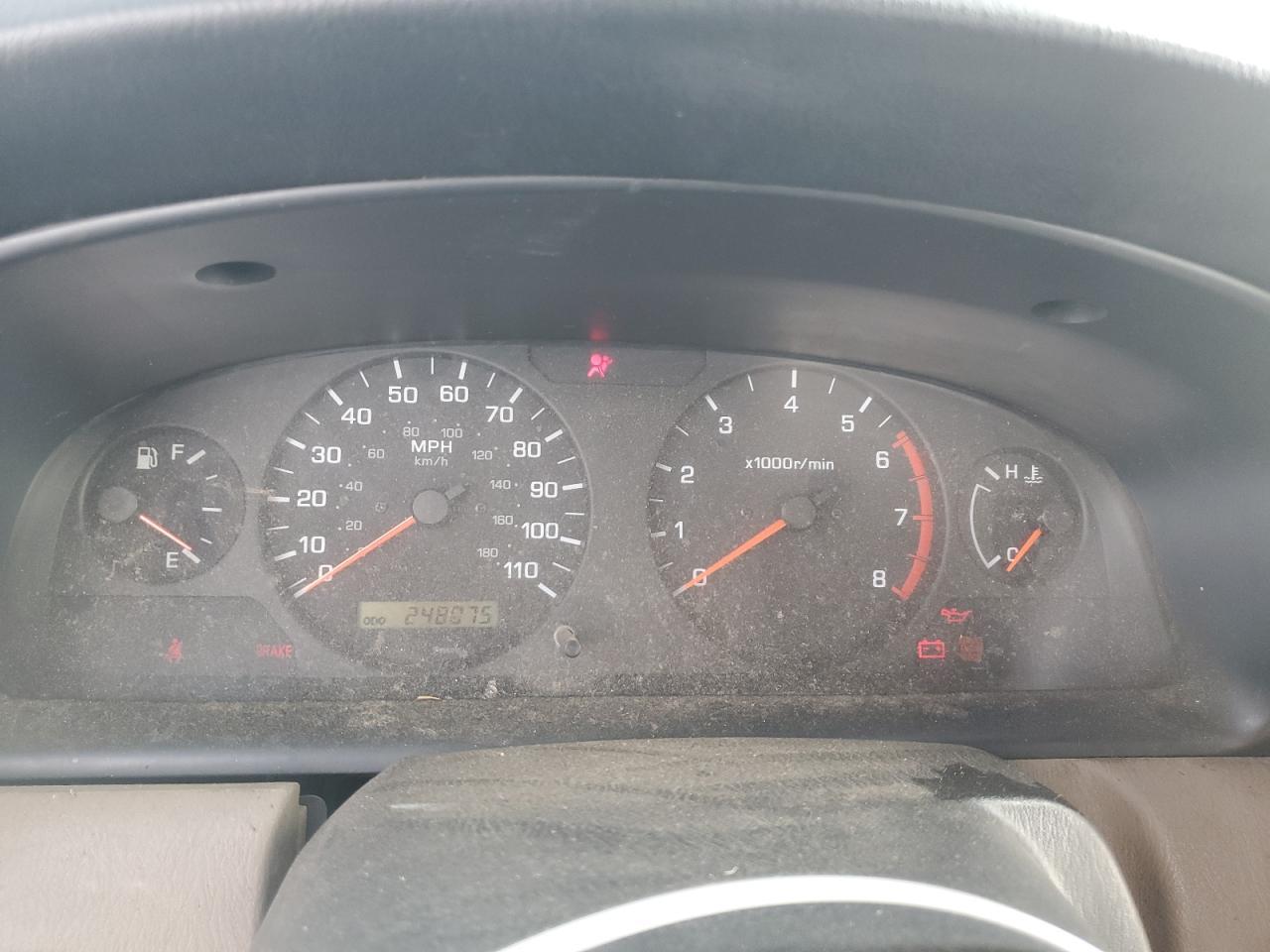 2001 NISSAN Frontier