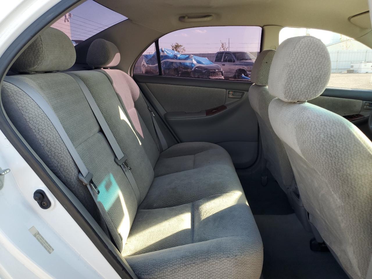 2004 TOYOTA COROLLA