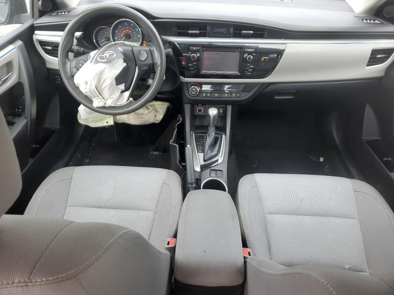 2015 TOYOTA COROLLA