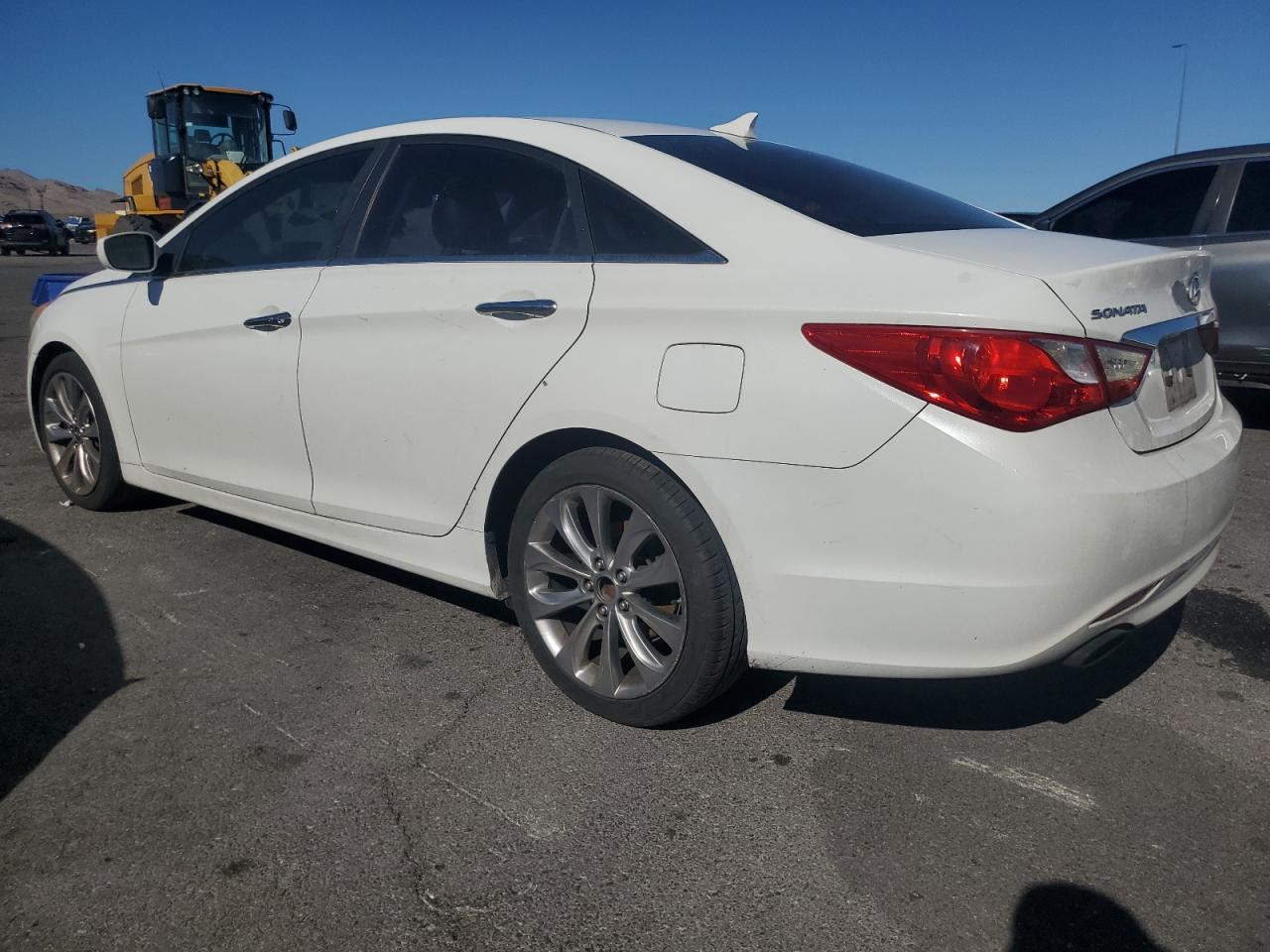 2011 HYUNDAI SONATA
