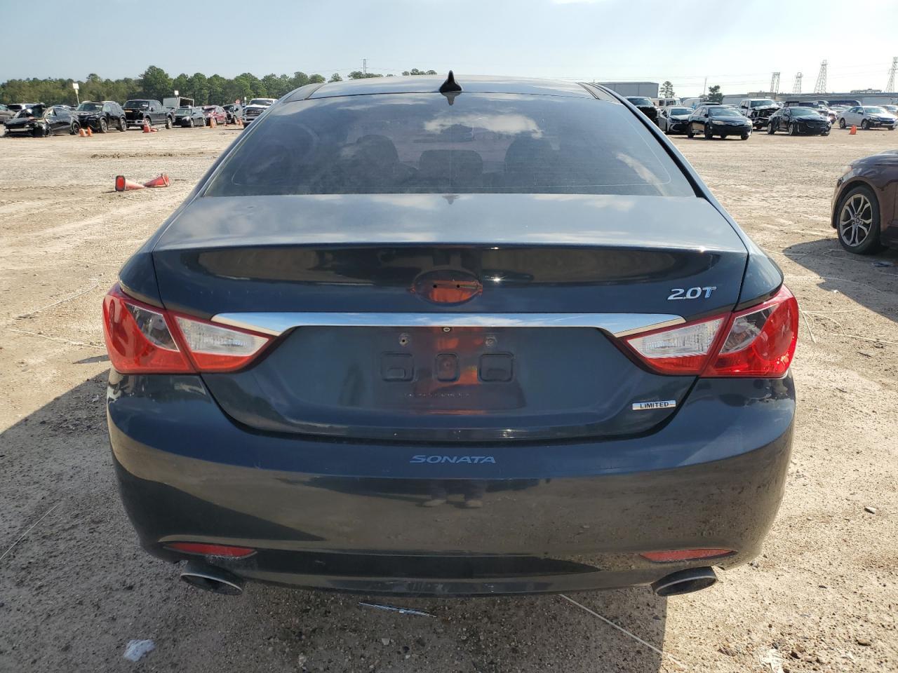 2013 HYUNDAI SONATA