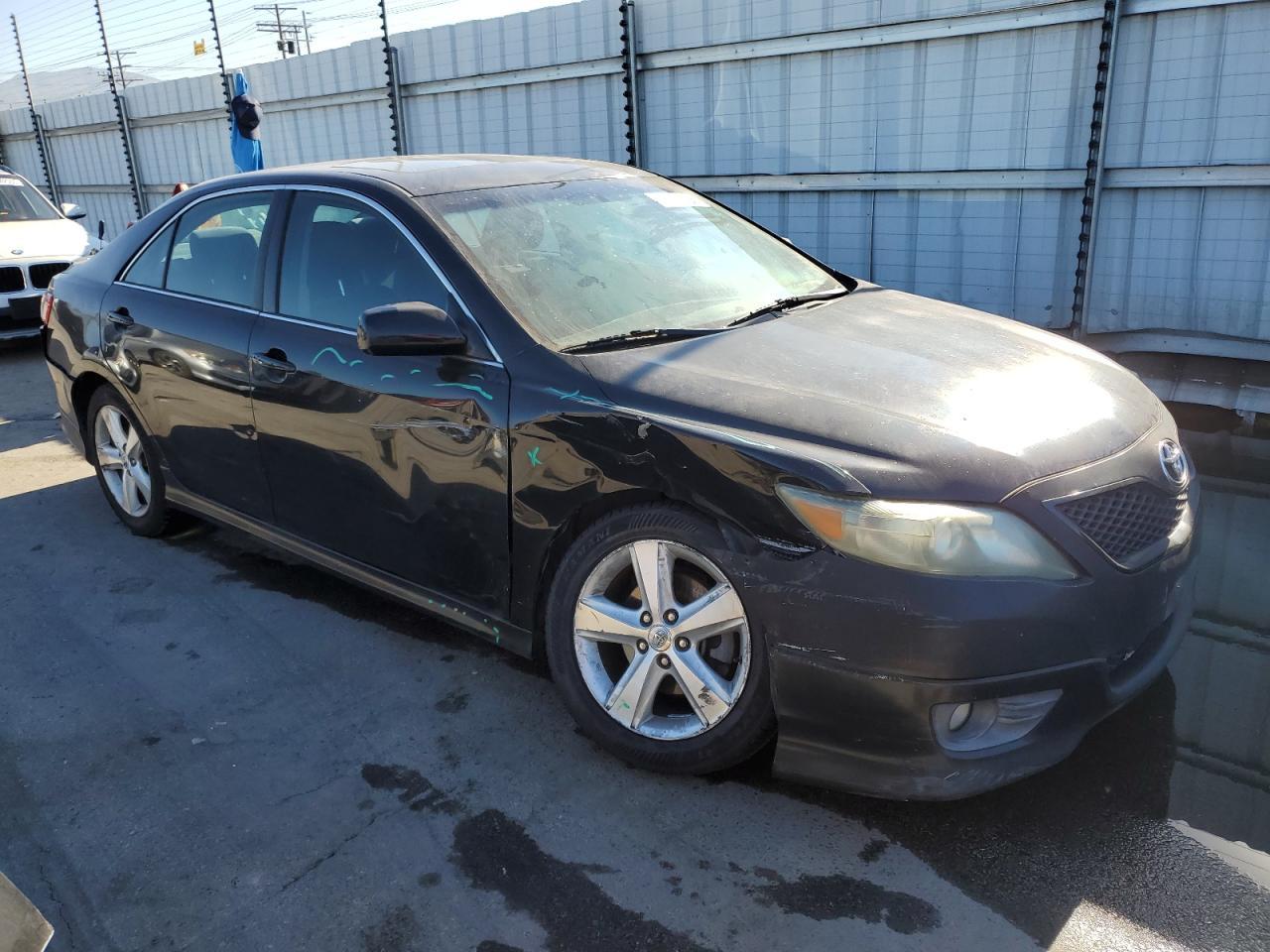 2011 TOYOTA CAMRY