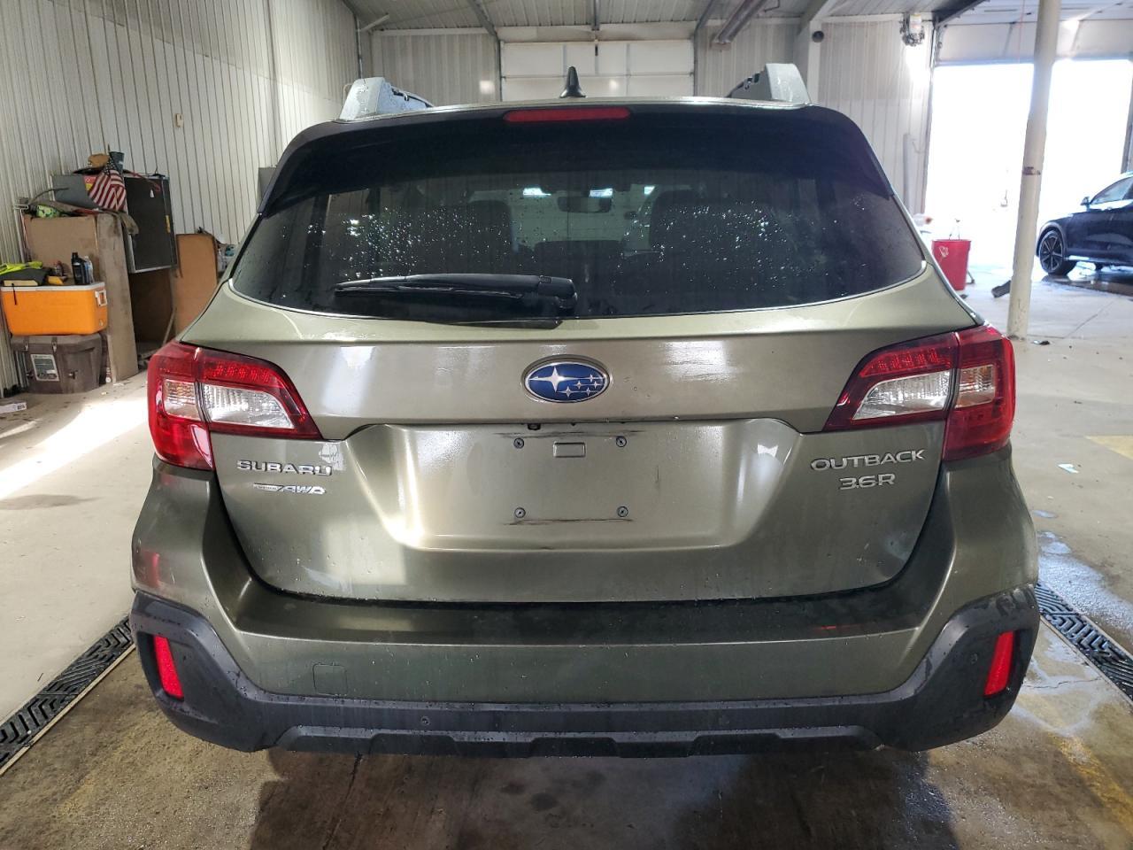 2019 SUBARU Outback