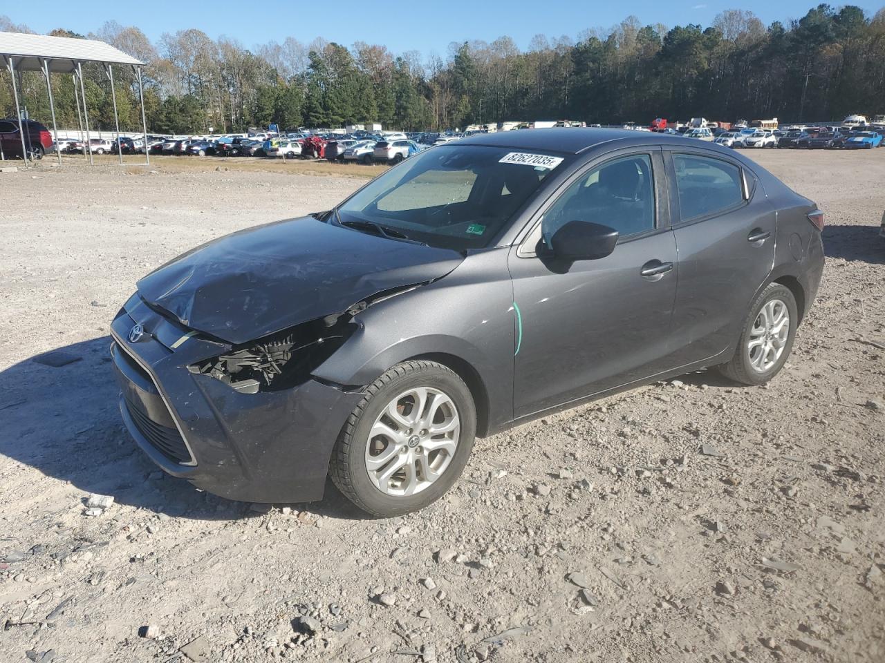 2017 TOYOTA YARIS