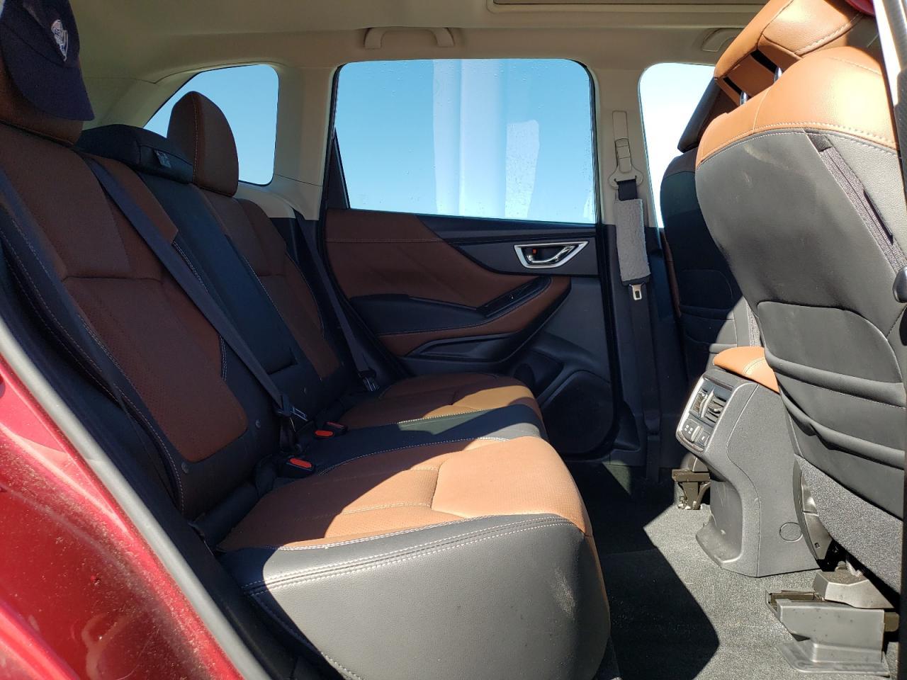 2023 SUBARU FORESTER