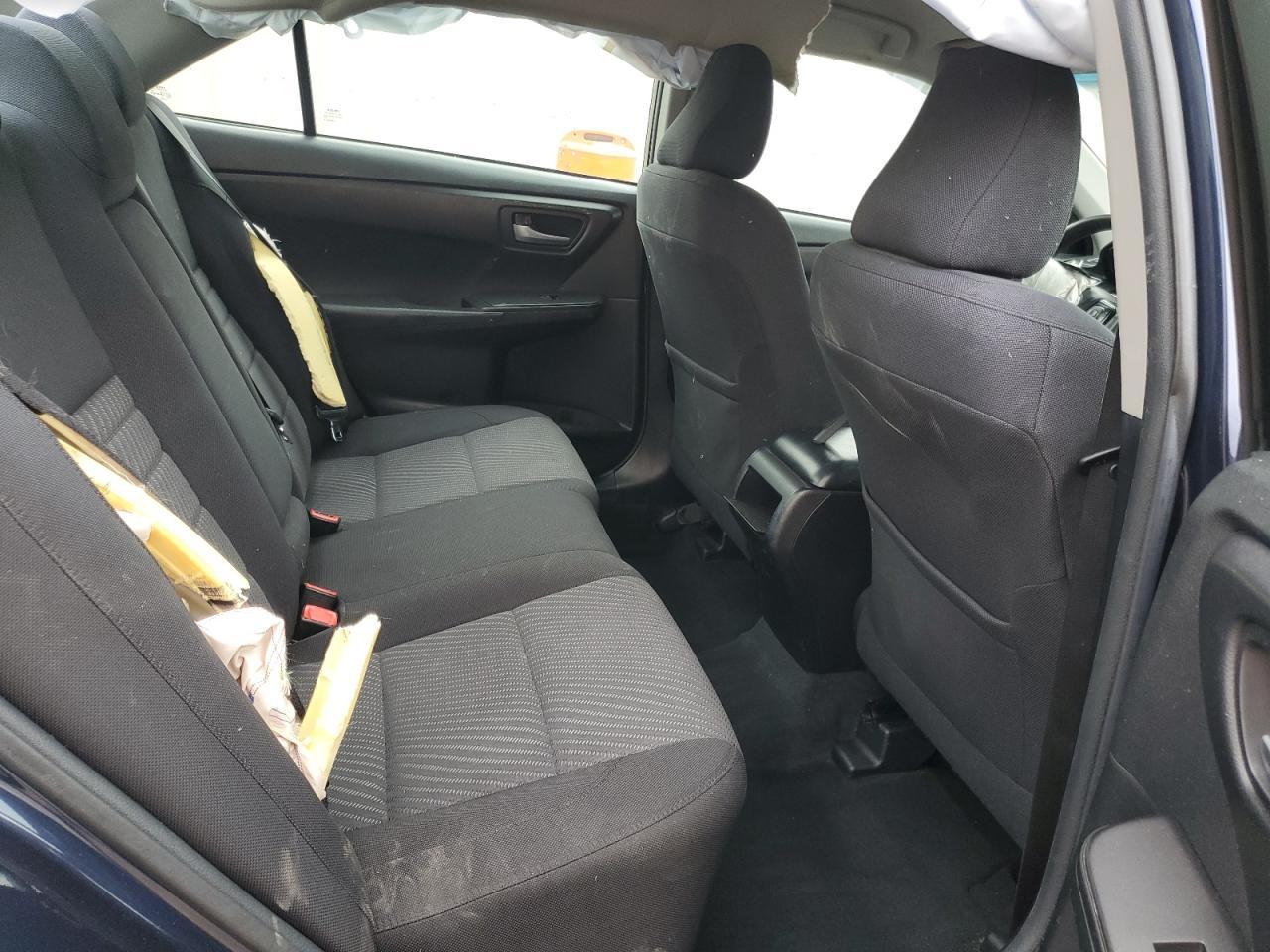 2017 TOYOTA CAMRY