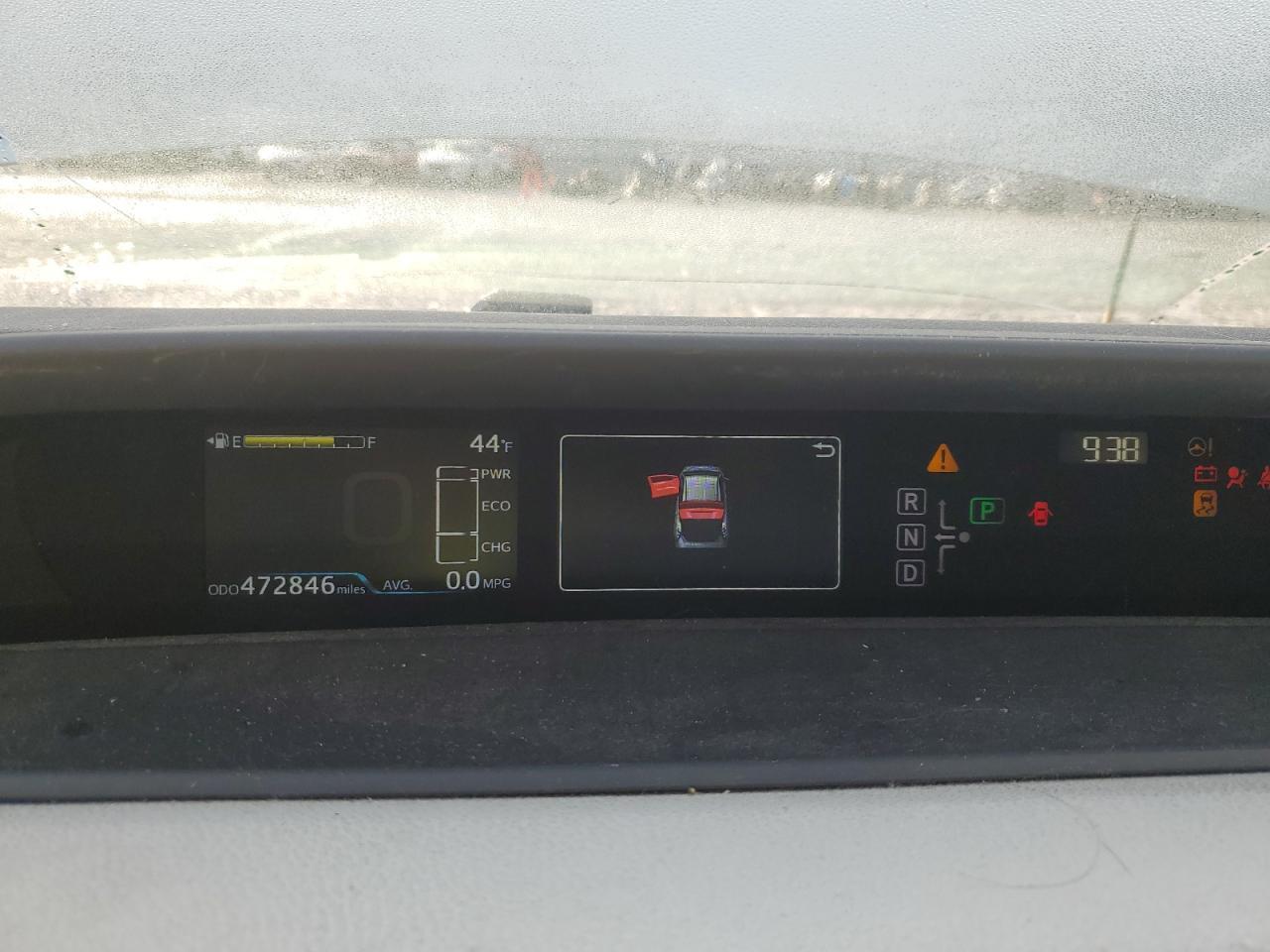 2016 TOYOTA PRIUS