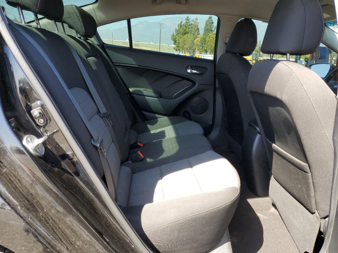 2015 KIA FORTE