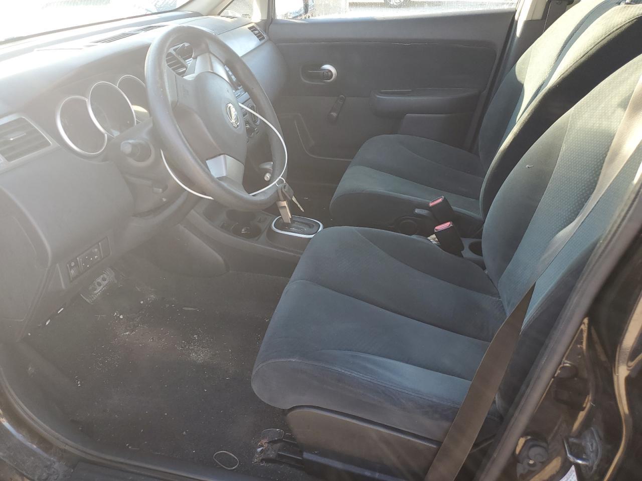 2010 NISSAN VERSA