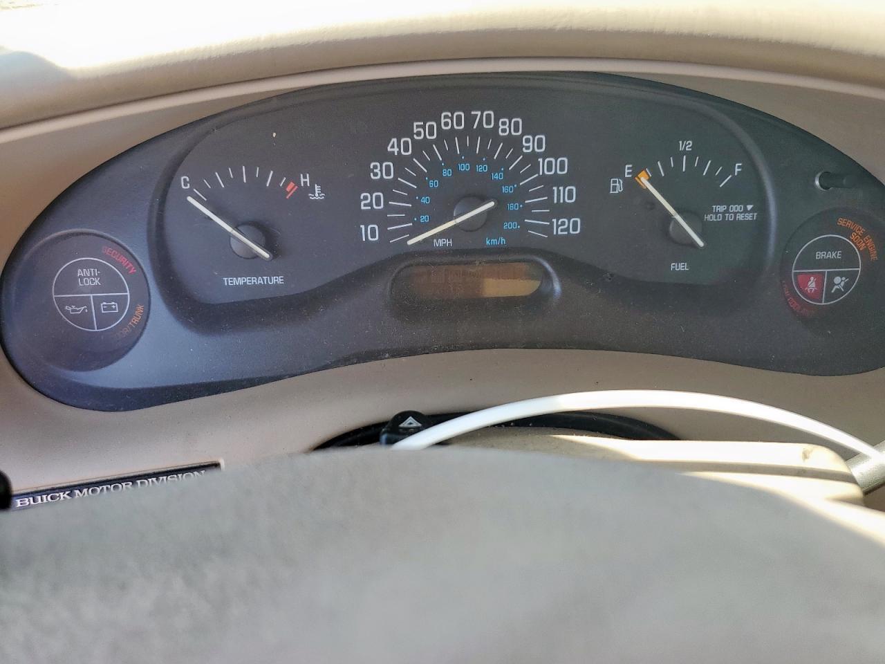 2001 BUICK Century