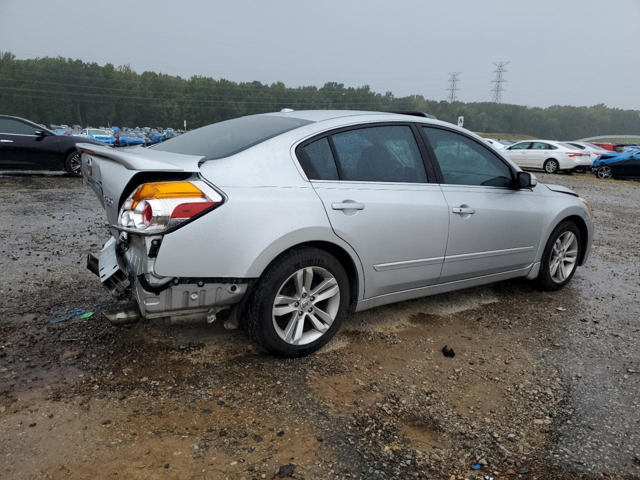 2012 NISSAN ALTIMA