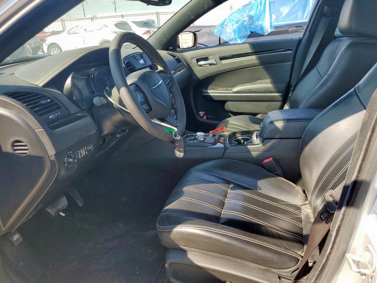2023 CHRYSLER 300