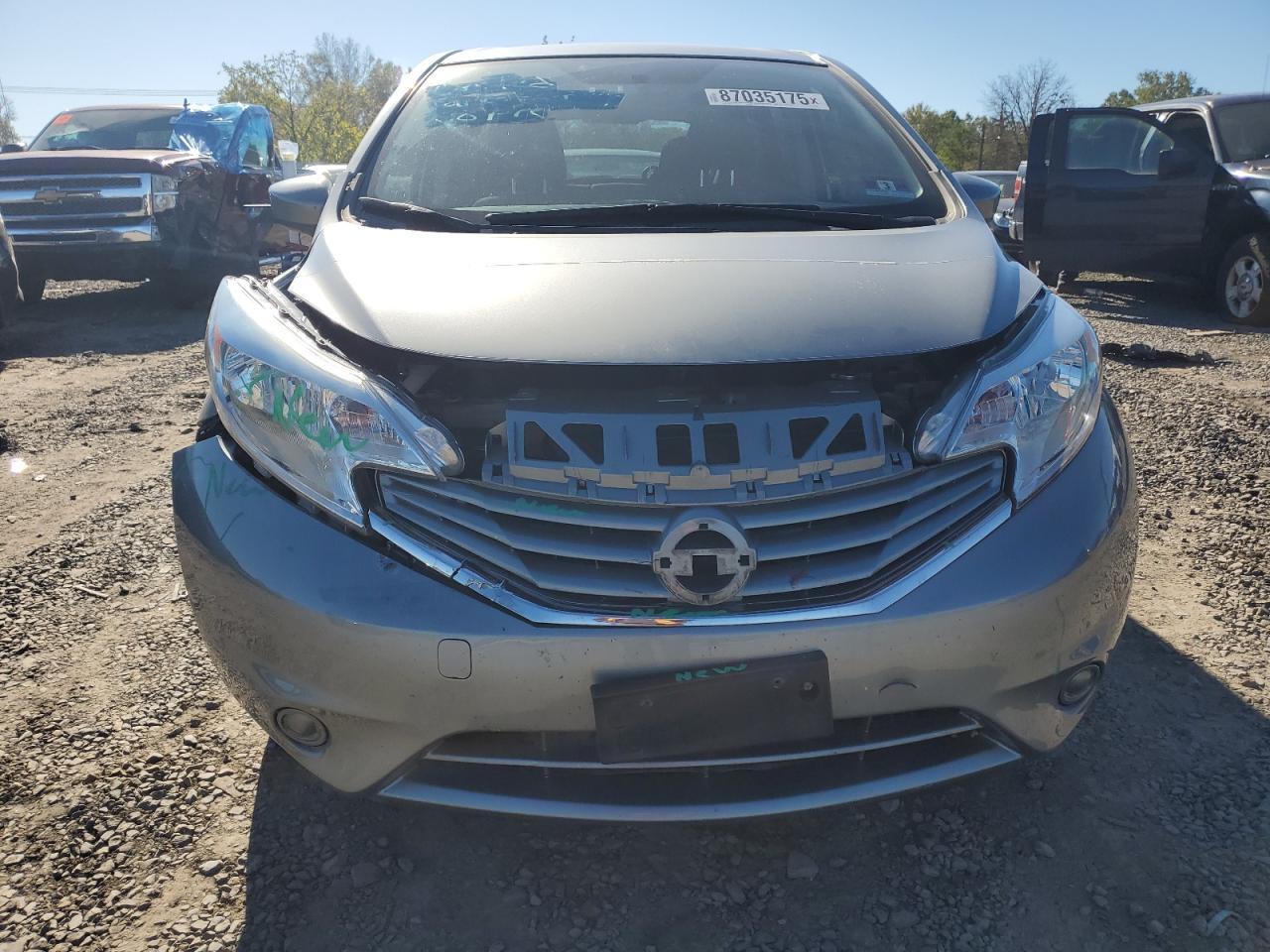 2015 NISSAN Versa Note